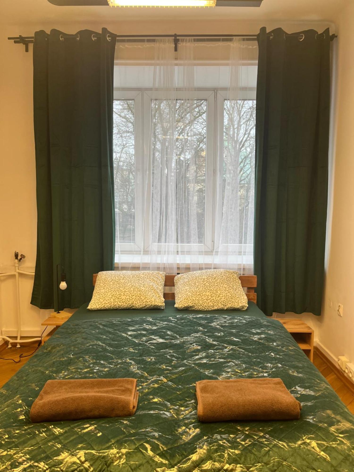 Tom Hostel Cracovia Esterno foto